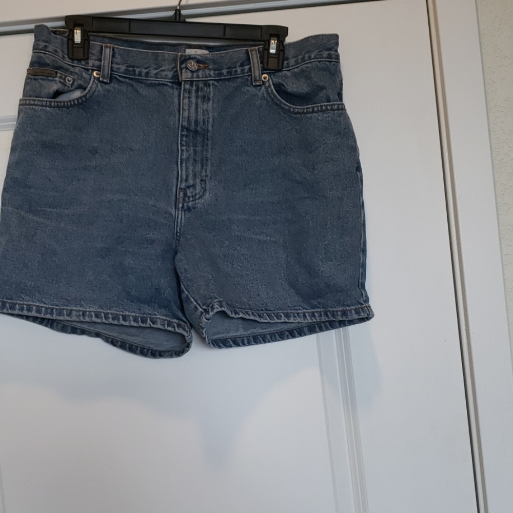 Calvin Klein vintage 90s mom shorts